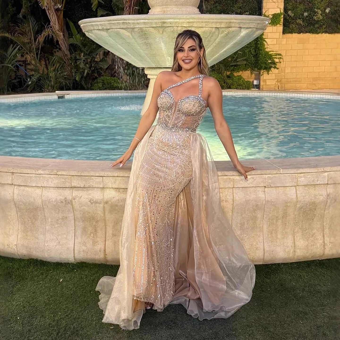 Luxury Nude One Shoulder Beaded Mermaid Evening Dress LA73358