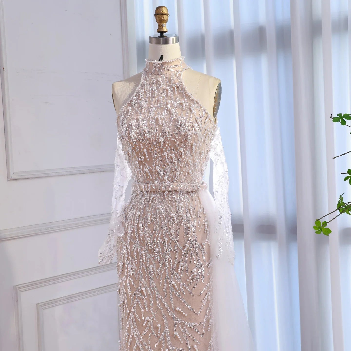 Luxury Lace Pearls Halter Mermaid Evening Dress With Glove White Nude LA72345F