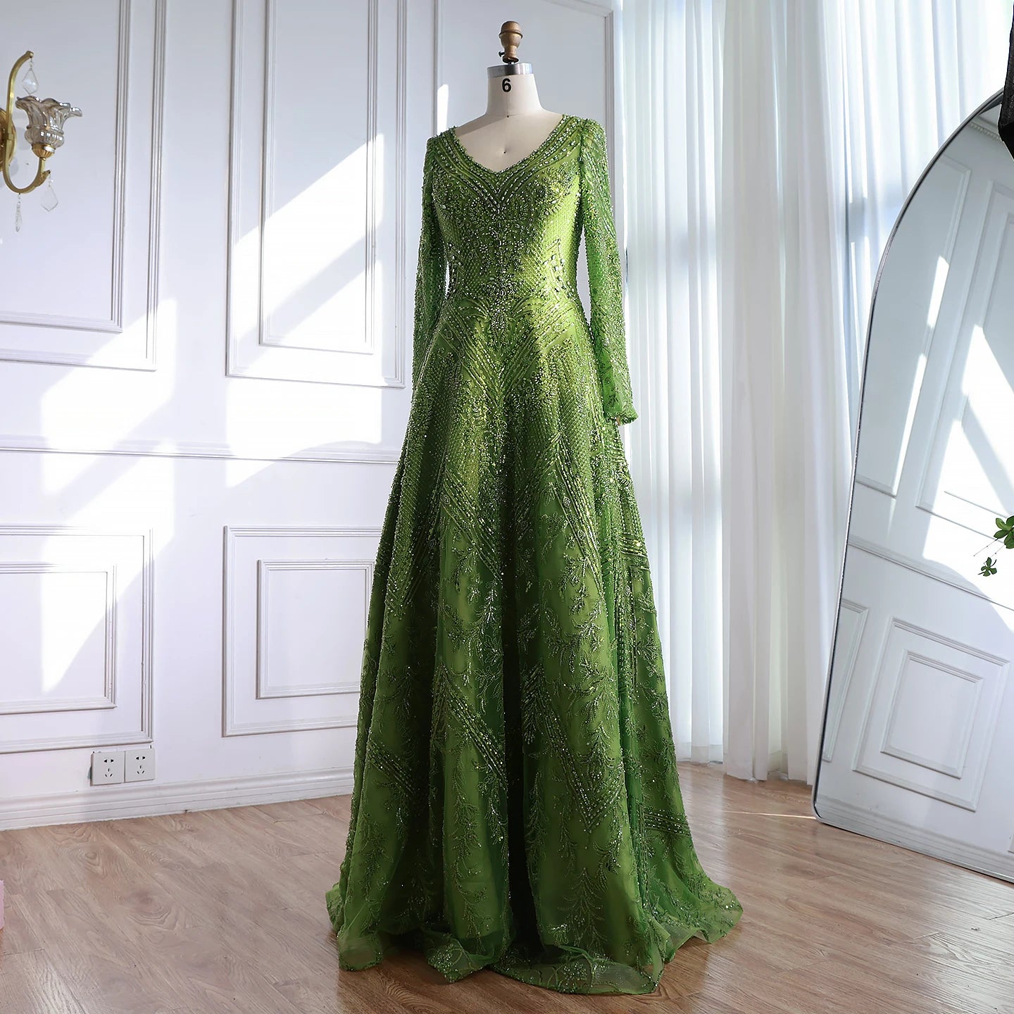 Luxury Lime Green Lace Beaded Long Sleeve Evening Dress LA73324
