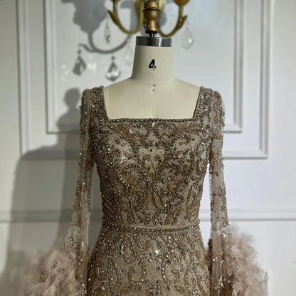 Luxuriöses Dubai-Abendkleid mit ausgestellten Ärmeln, Meerjungfrau-Stil, türkisfarbenen Perlen und Federn, für formelle Anlässe, LA72767 