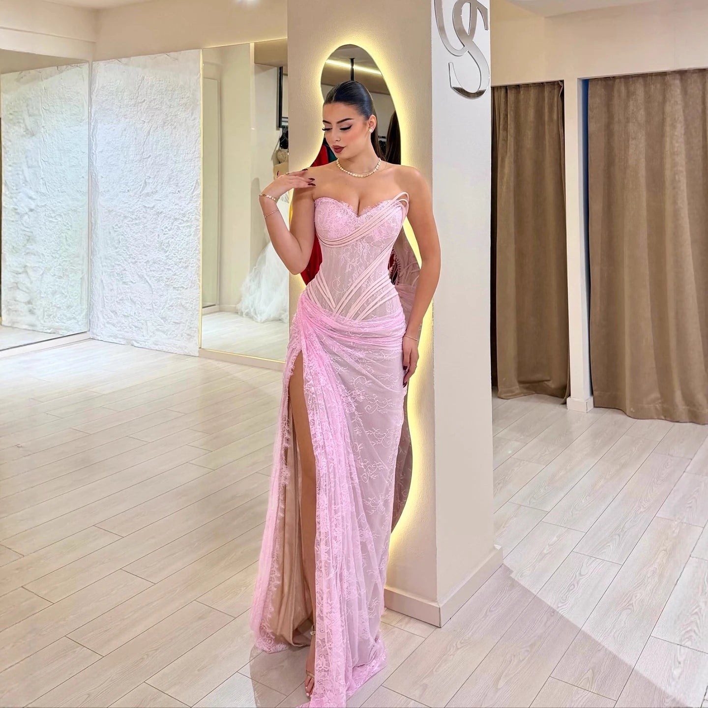 Luxury Pink Saudi Arabic Lace Embroidery Evening Dress LA73373