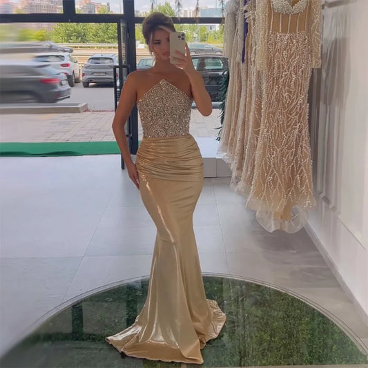 Luxuriöses, elegantes Abendkleid aus Gold mit Kristallperlen in Dubai für formelle Anlässe LA72759 
