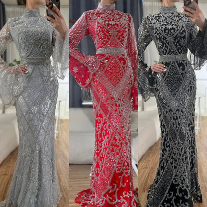 Luxuriöses Dubai Muslimisches Abendkleid im Meerjungfrauen-Stil in Rot mit Cape-Ärmeln und Perlenbesatz für formelle Anlässe LA72316C 